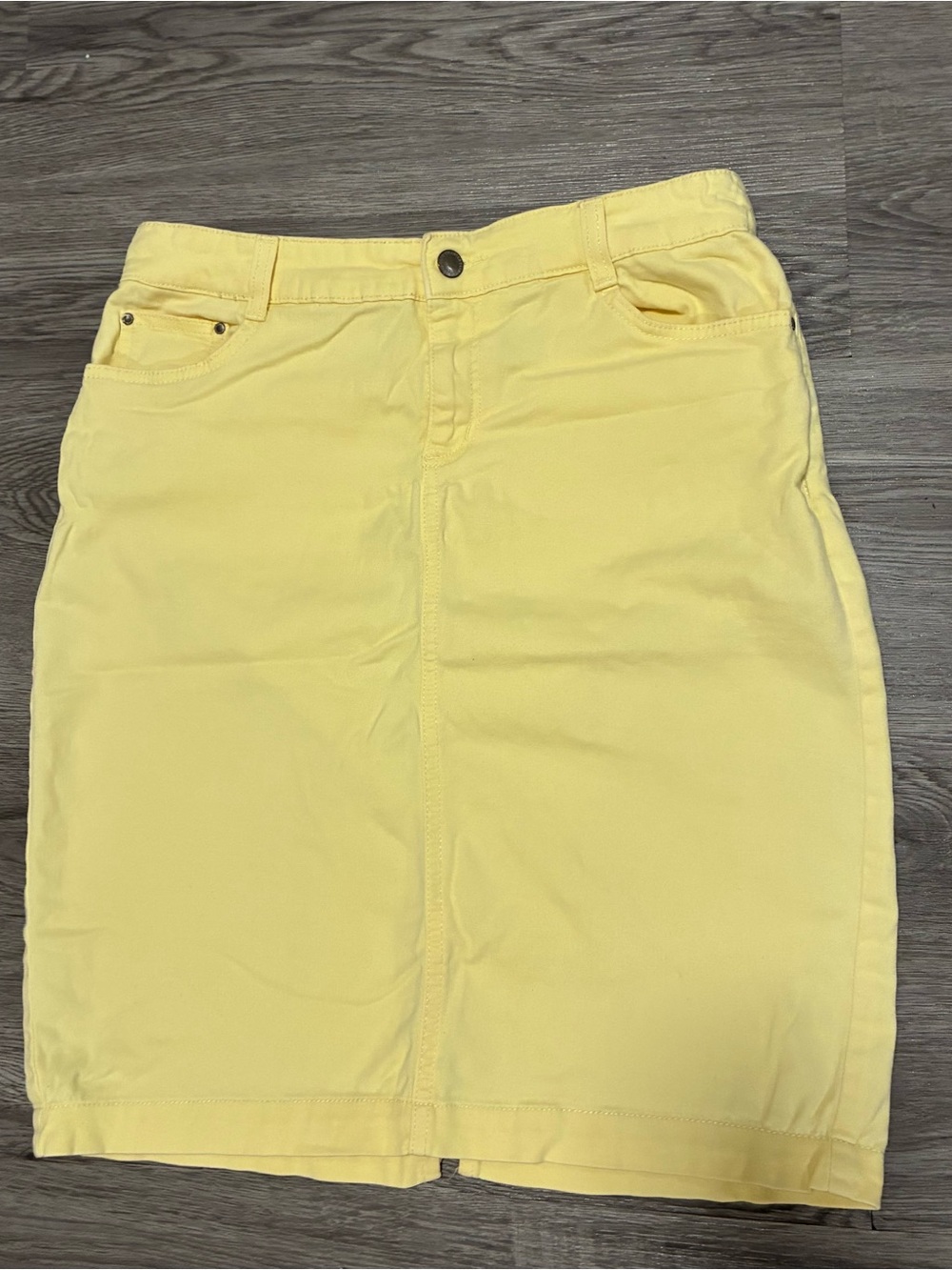 Charter Club Women’s Yellow Stretch Denim Pencil Skirt Size 6 Cotton Knee Length
